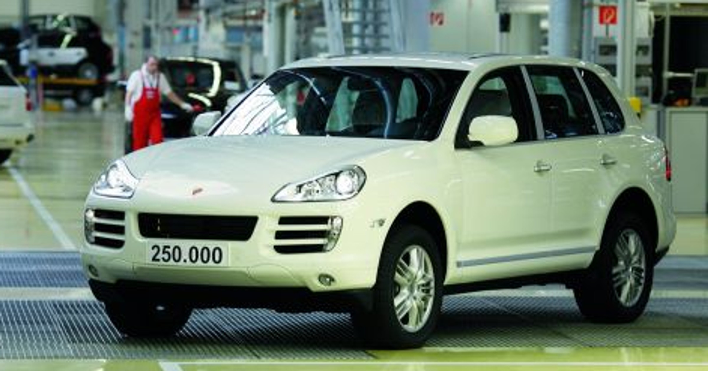 Porsche Cayenne - 250 000 egzemplarzy