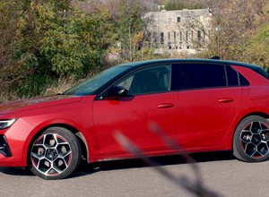 Opel Astra 1.6 Turbo Plug-in Hybrid - czy ma jakieś wady?