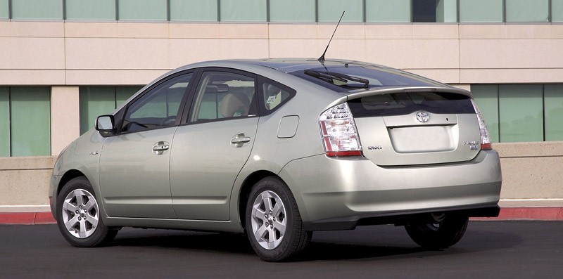Toyota: ponad milion sprzedanych Priusów