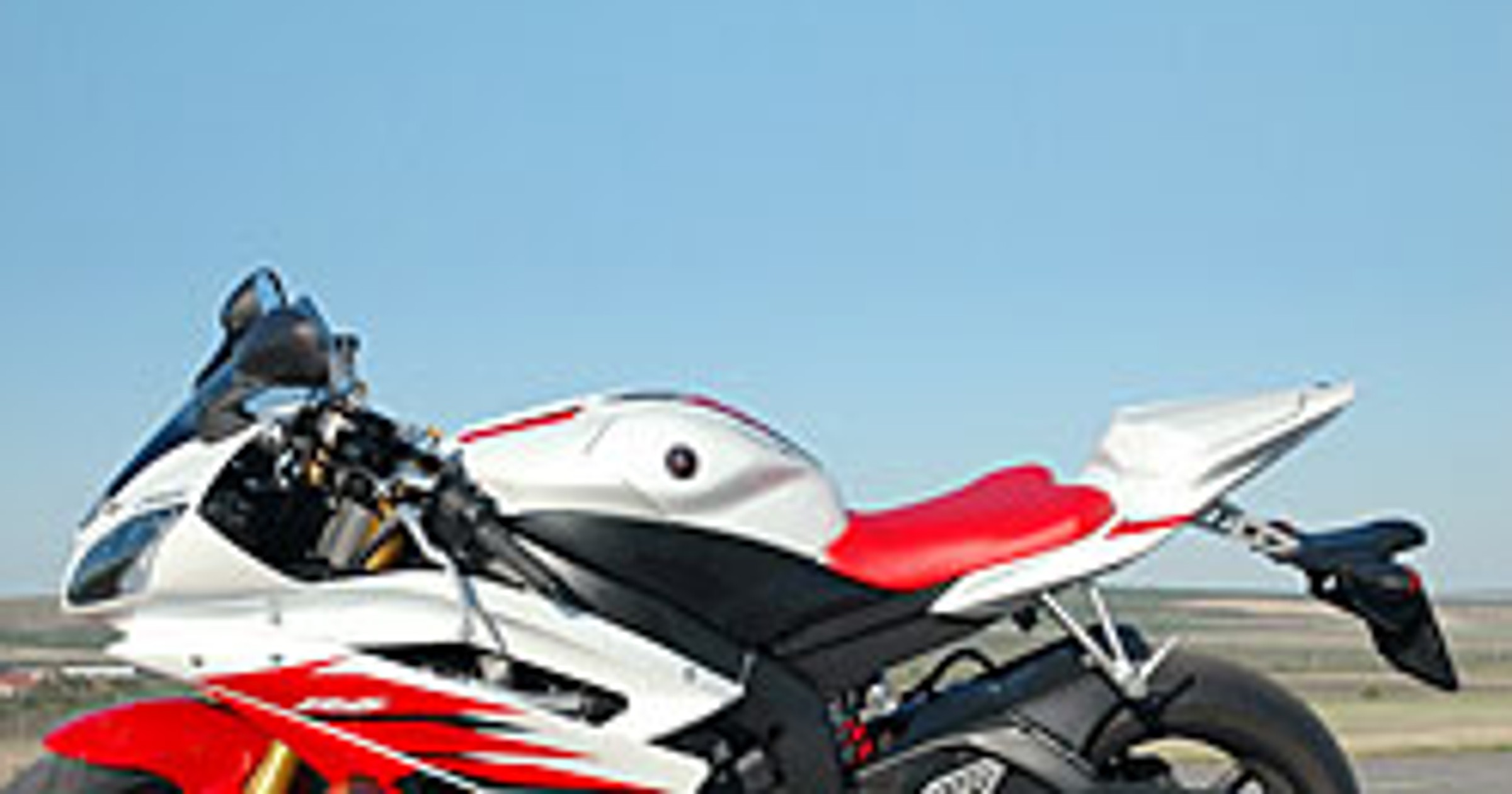 Yamaha YZF R6R: siła przyciągania