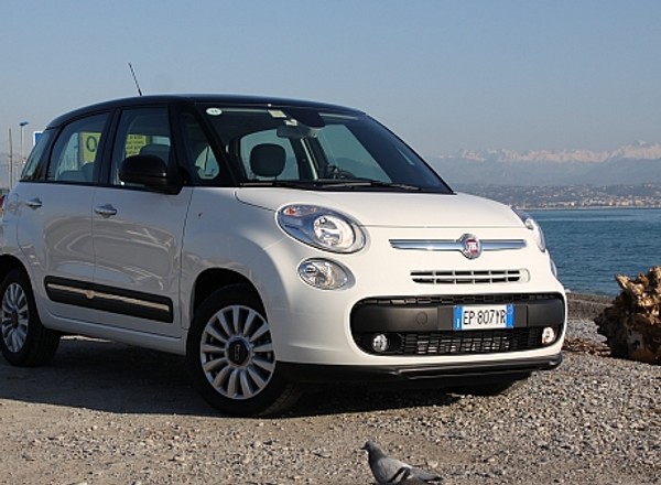 Fiat 500L: minivan na sto… pięć! Test i opinie