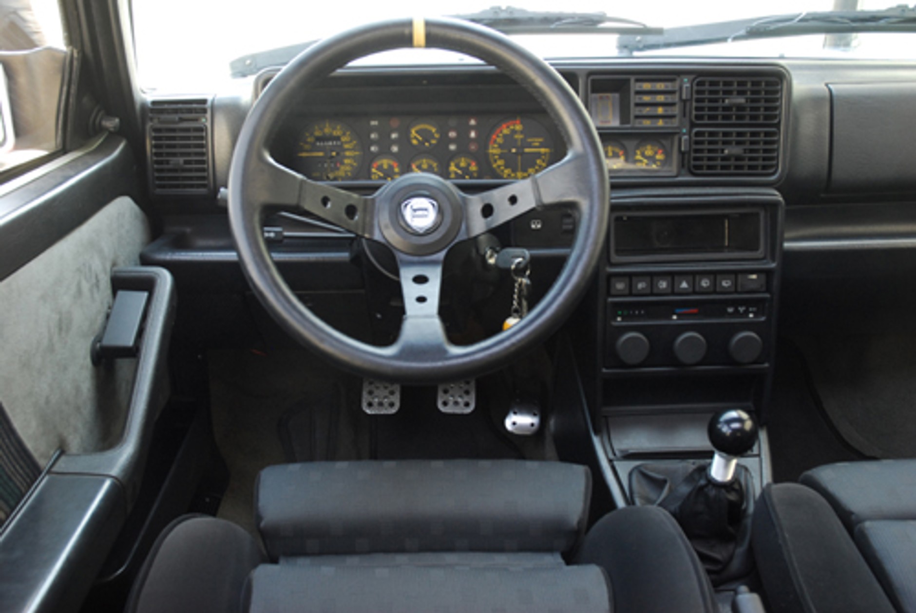 Lancia Delta Integrale - Do odważnych świat należy!