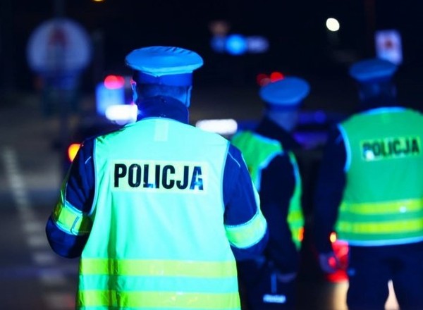 50 dni temu odebrał prawo jazdy. Wczoraj 18-latek je stracił. Zasłużył