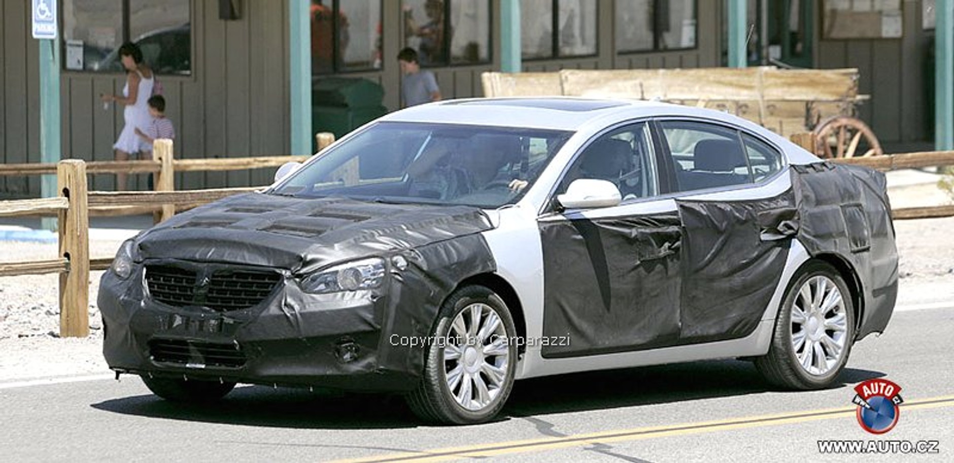 Kia VG: pierwszy szkic następcy modelu Opirus