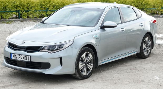 Kia Optima Plug in Hybrid – hybryda idealna na taksówkę?