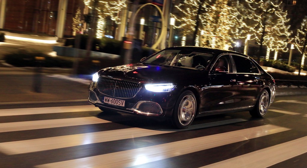 Mercedes-Maybach S680 (2021 r., generacja Z 223)