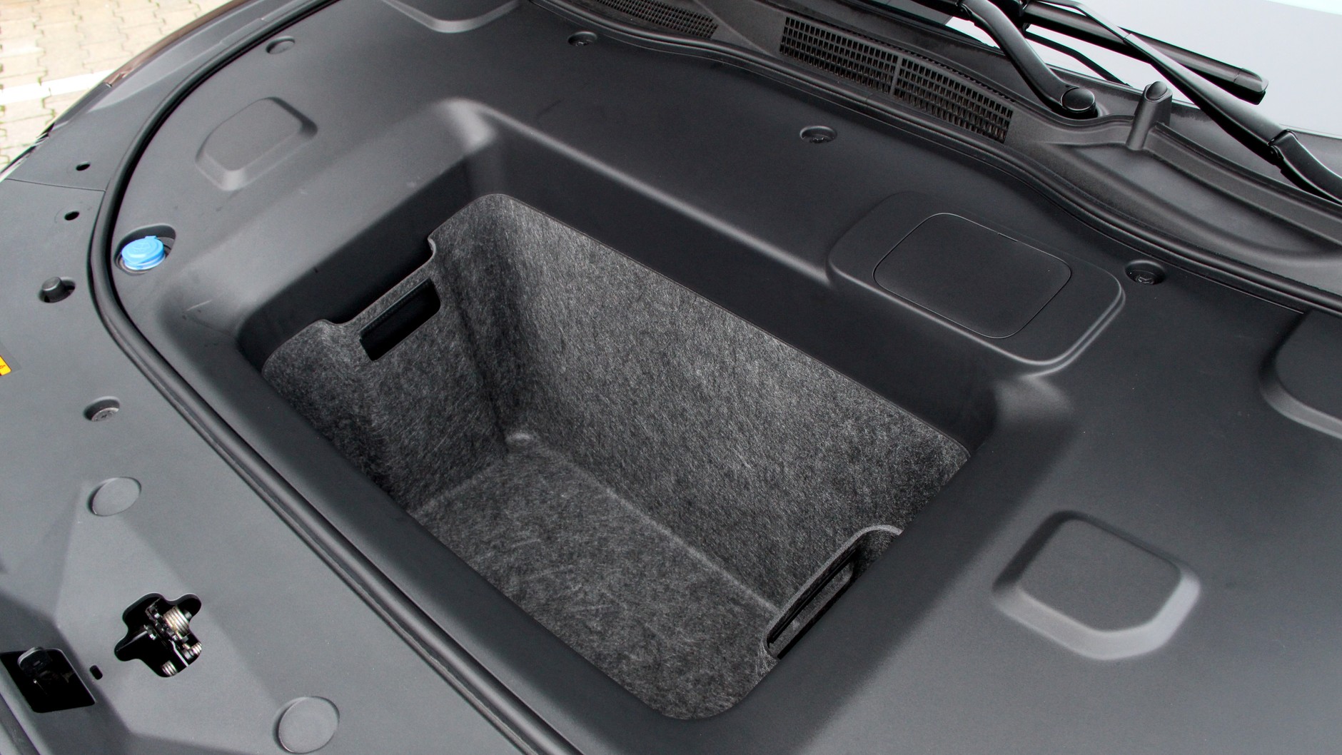 Mazda 6e Takumi Plus