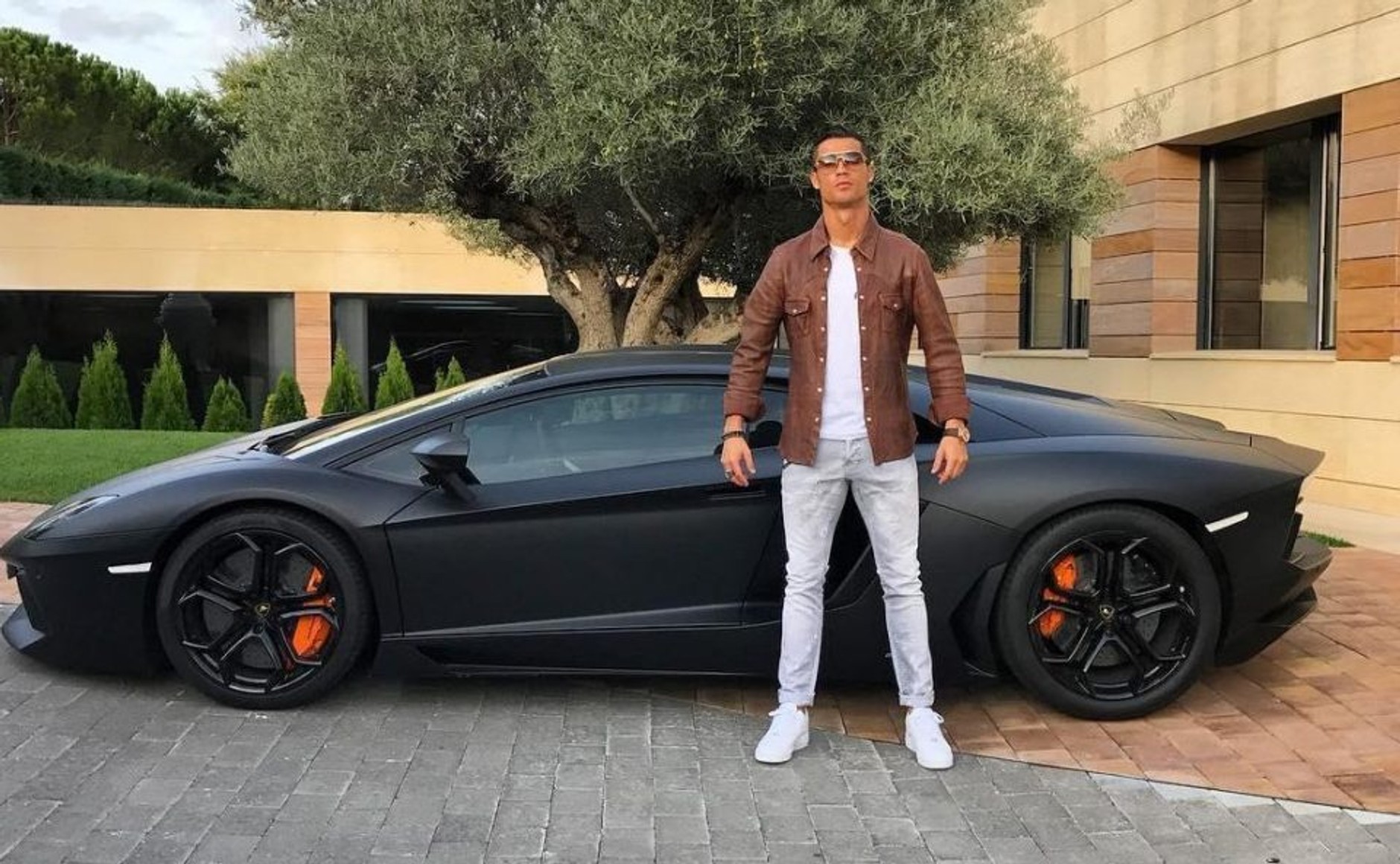 CR7