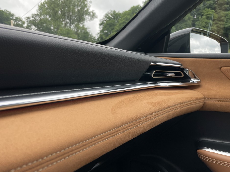 Mazda 6e