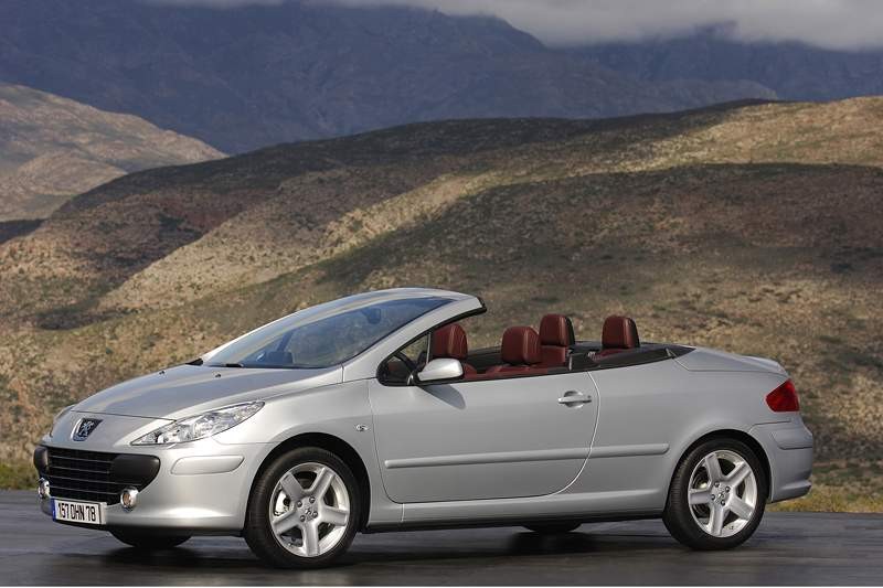 206 CC a 307 CC: Peugeot wyprodukował pół miliona coupe-cabrio
