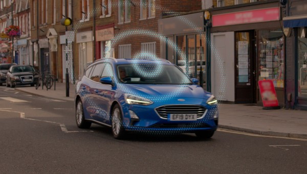 Ford ostrzeże o niebezpiecznych drogach