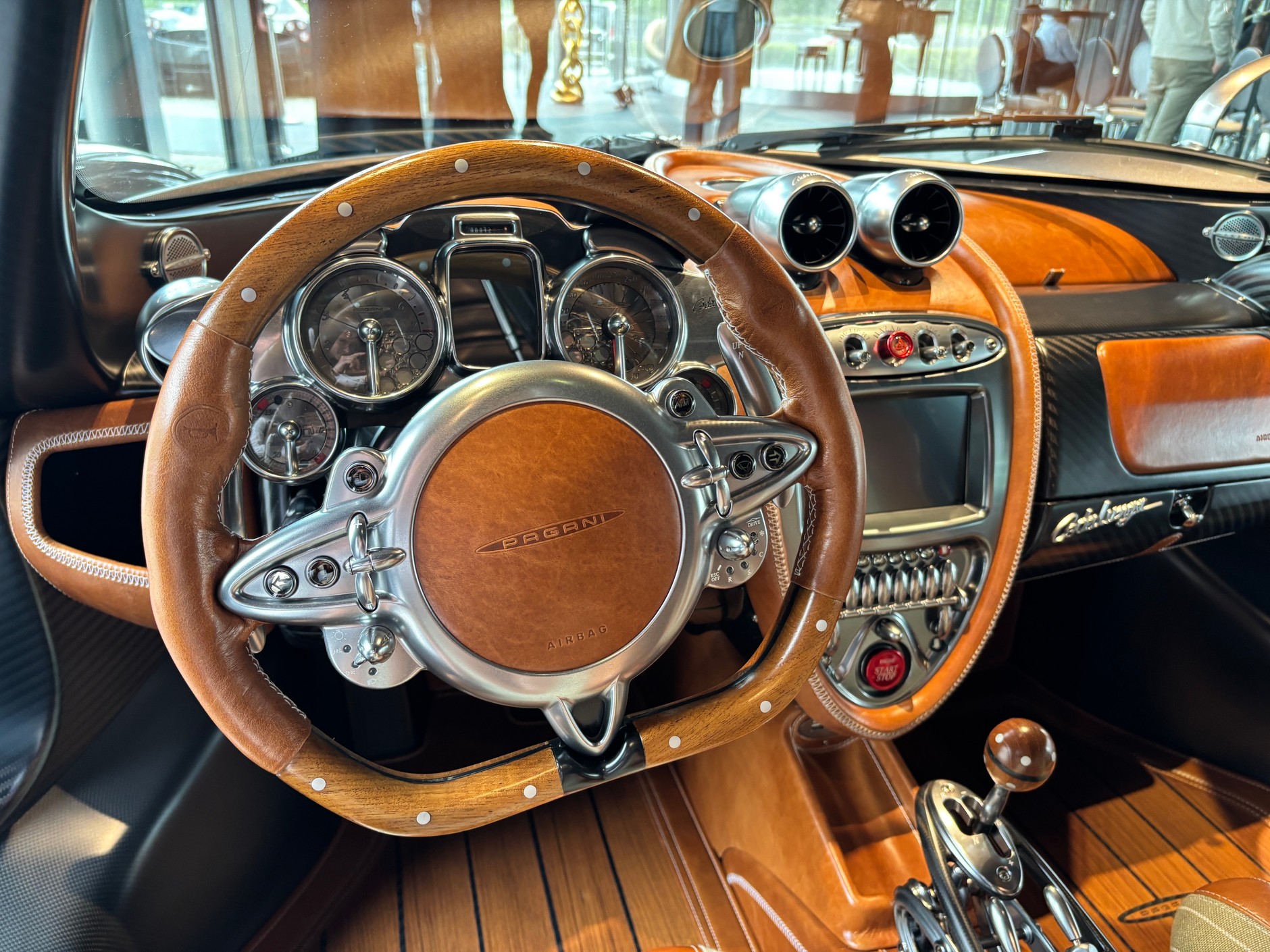 Otwarcie salonu Pagani of Warsaw