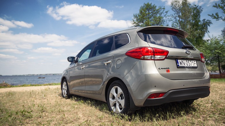 Kia Carens 2013