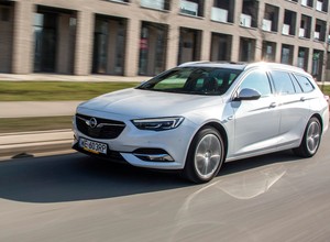 Opel Insignia Sports Tourer 2.0 CDTI – kombi XXL