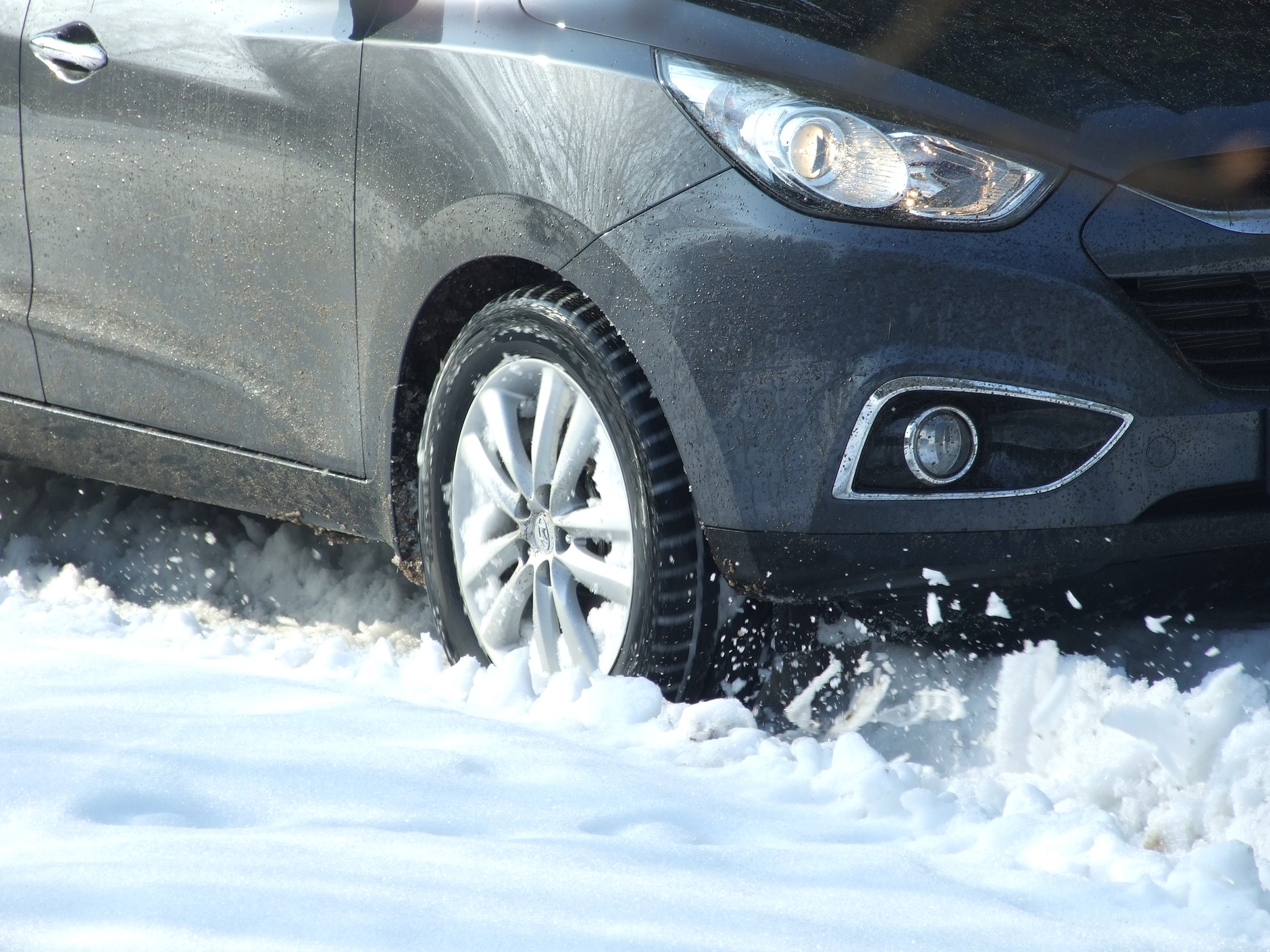 Hyundai ix35: po asfalcie i po błocie, po twardym i po miękkim - nowy gracz w segmencie SUV