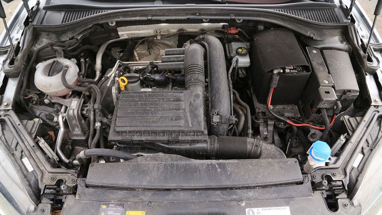 Skoda Superb 1.4 TSI ACT Style - klasa średnia małolitrażowa