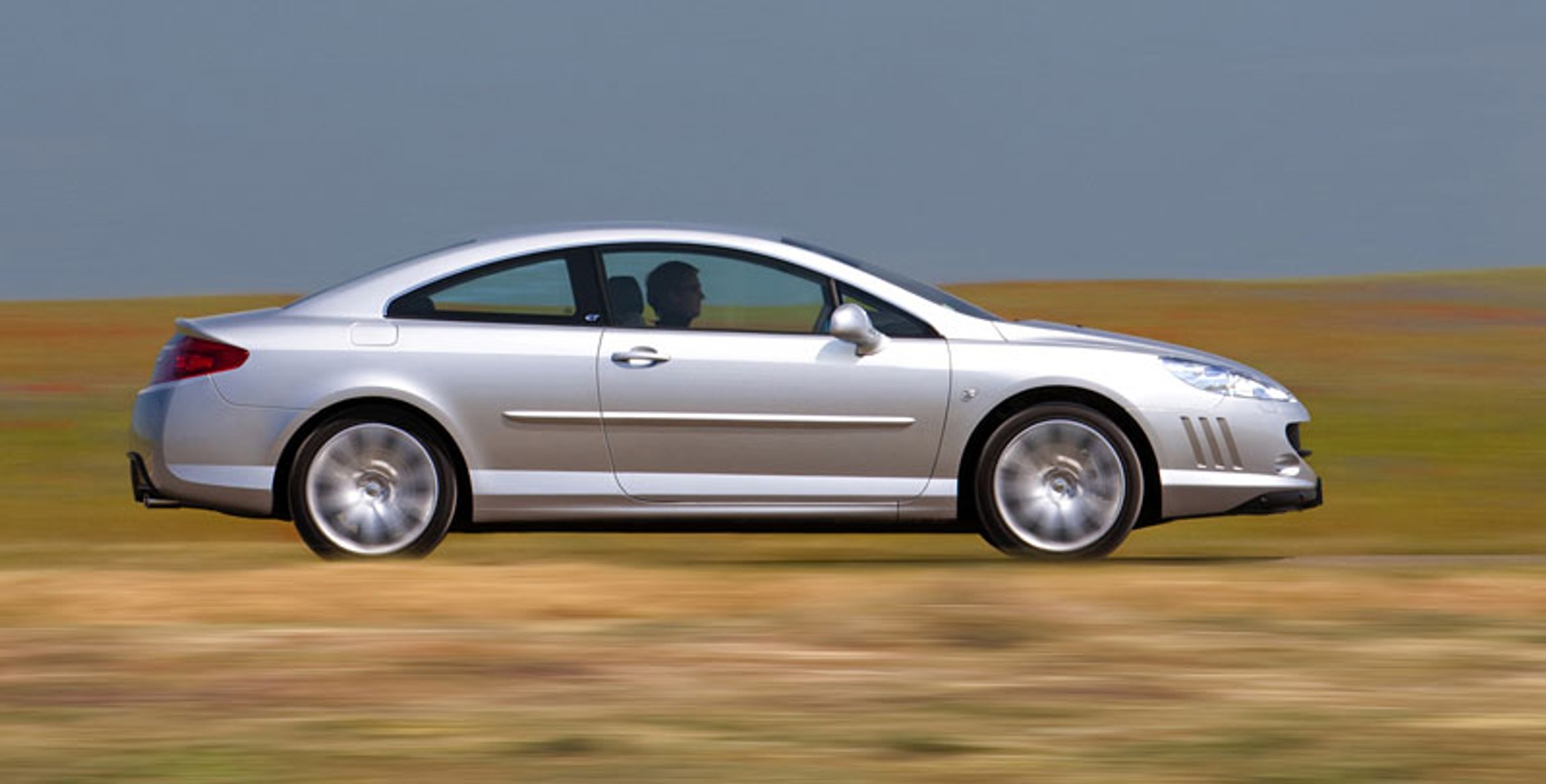 Peugeot 407 Coupé 3,0 V6 HDi: najmocniejszy seryjny Peugeot