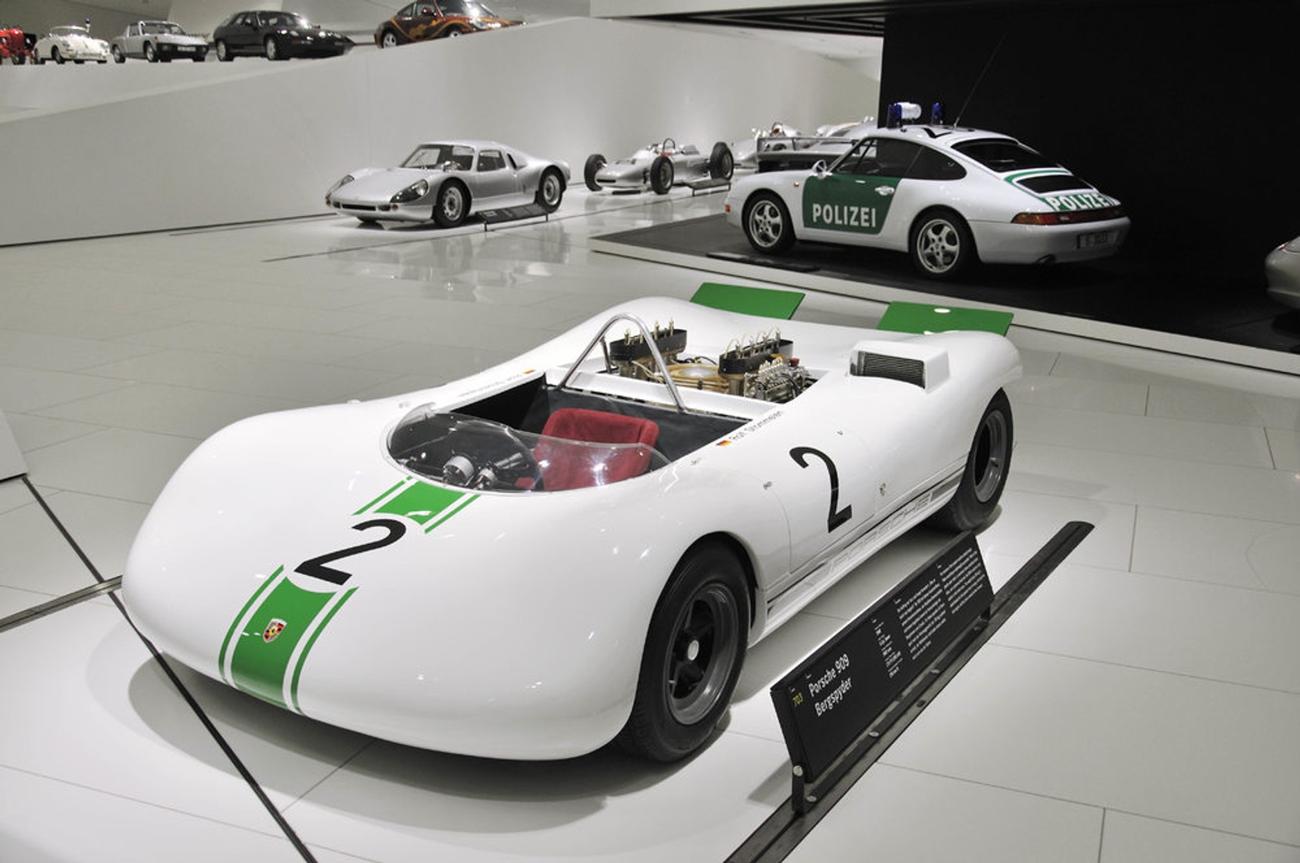 Porsche 909 Bergspyder