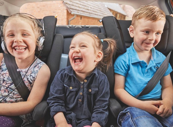 Bezpieczna podróż z dzieckiem