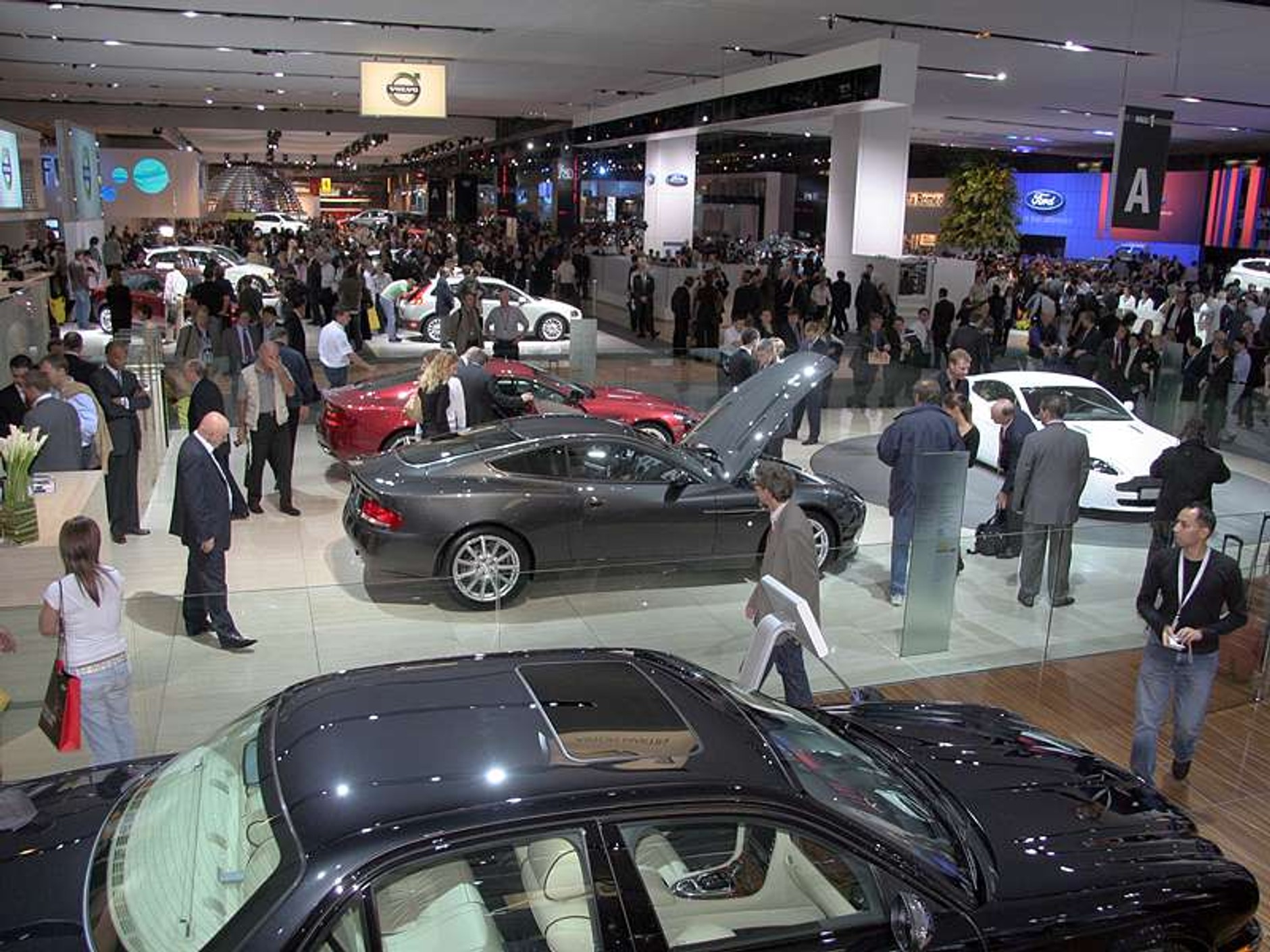 Paryż na żywo: fotogaleria z targów – Pierwszy dzień targów (1/2)