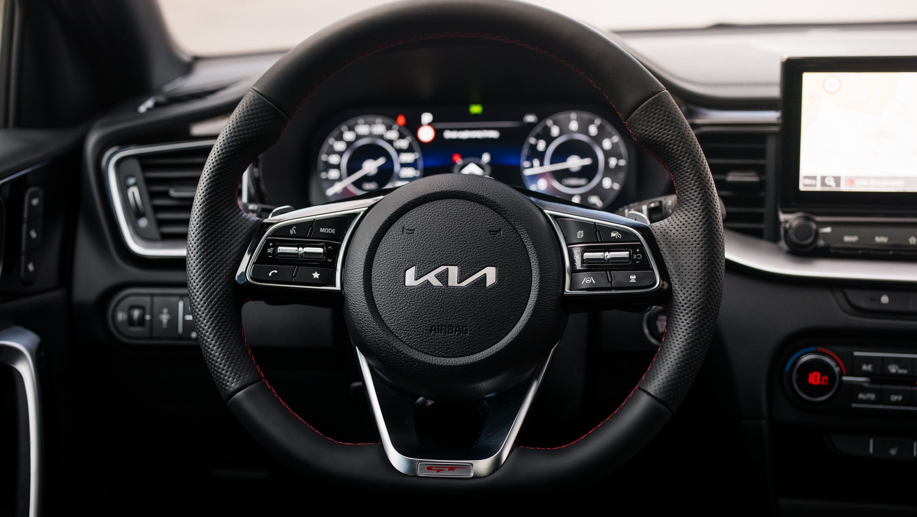 KIA ProCeed – to nie jest nudne kompaktowe kombi