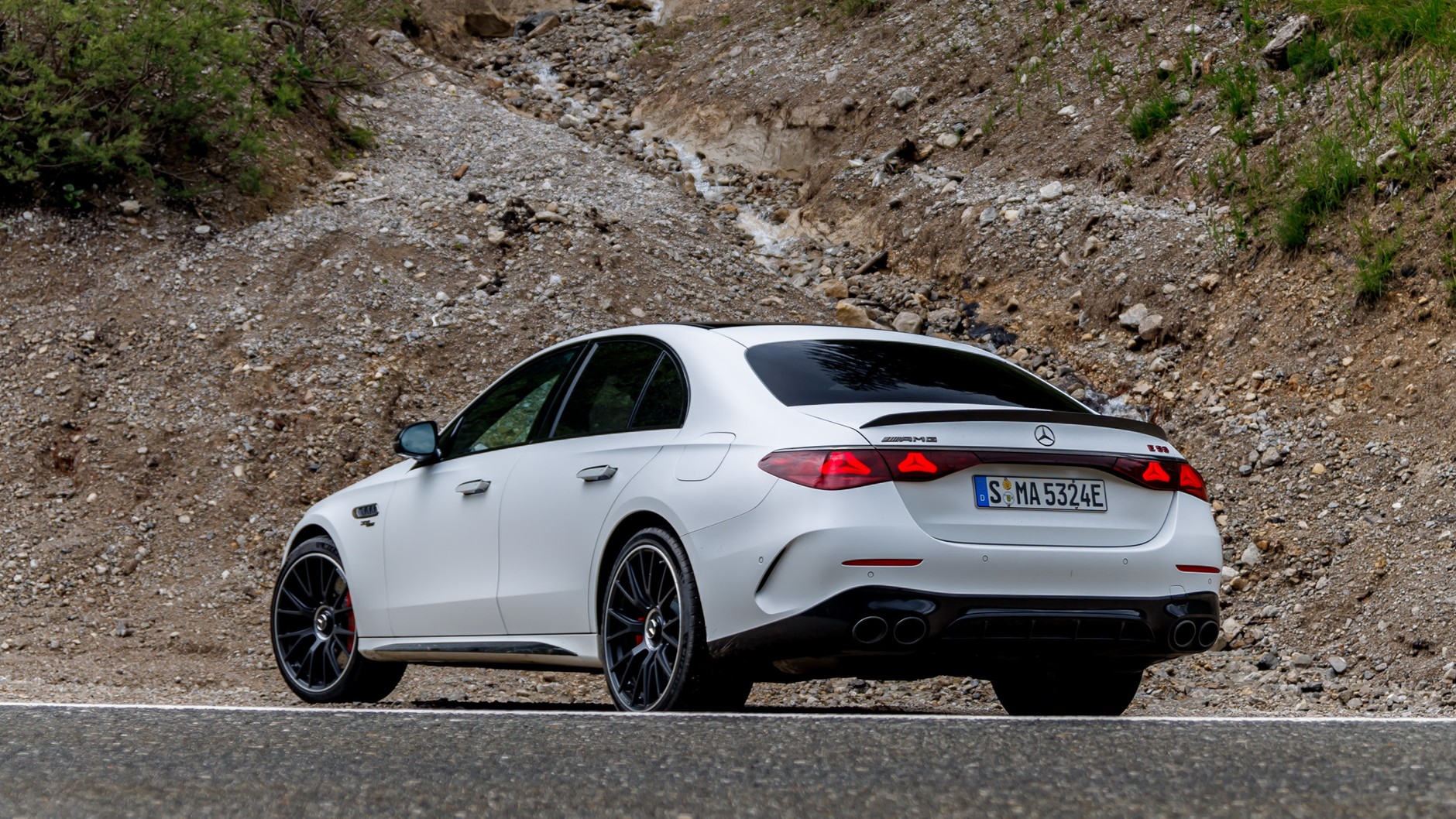 Mercedes-AMG E53 Hybrid 4MATIC+