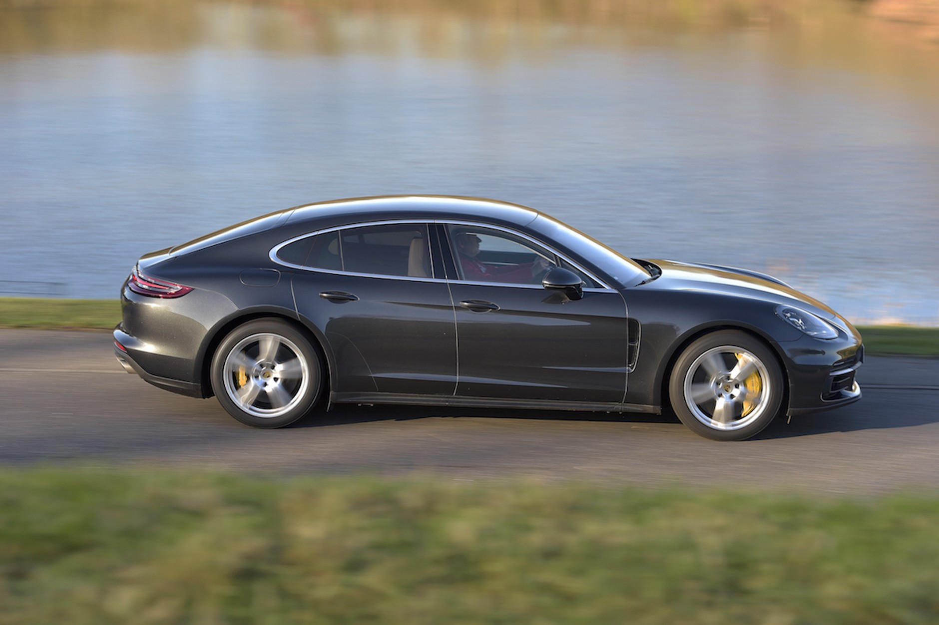 Porsche Panamera 4S Diesel
