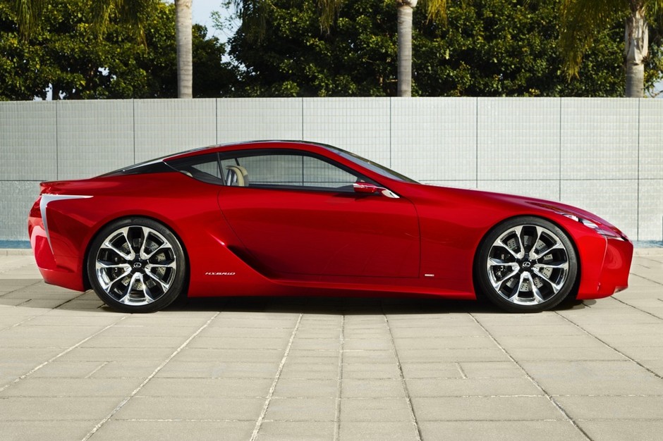 LF-LC Lexus pełną gębą