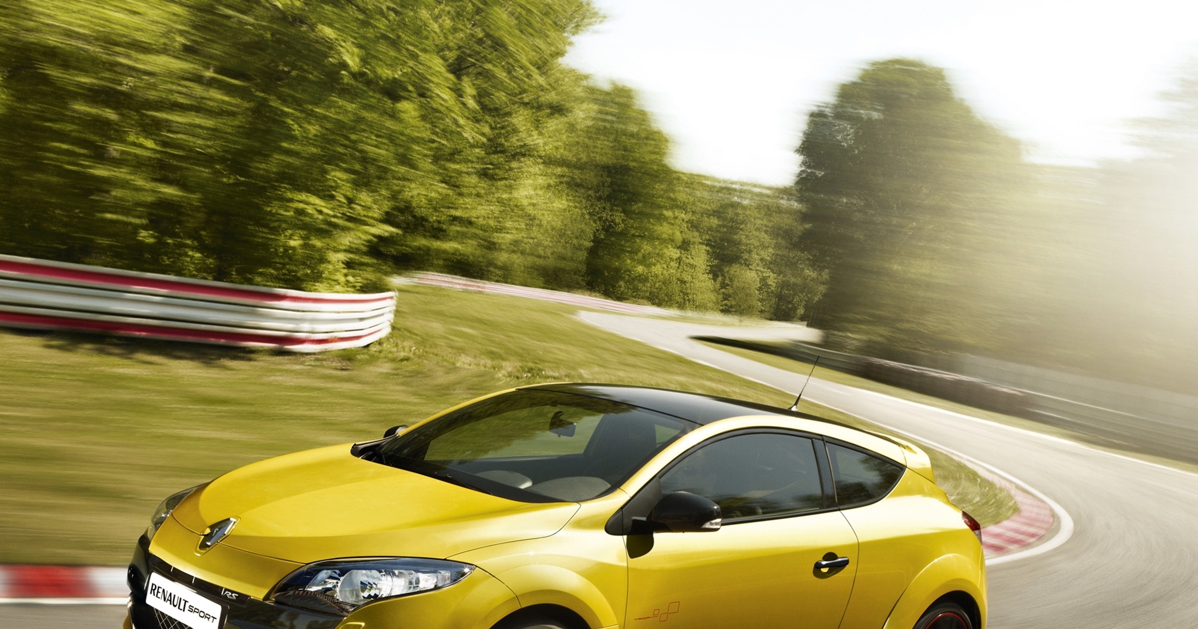 Renault Megane RS Trophy 