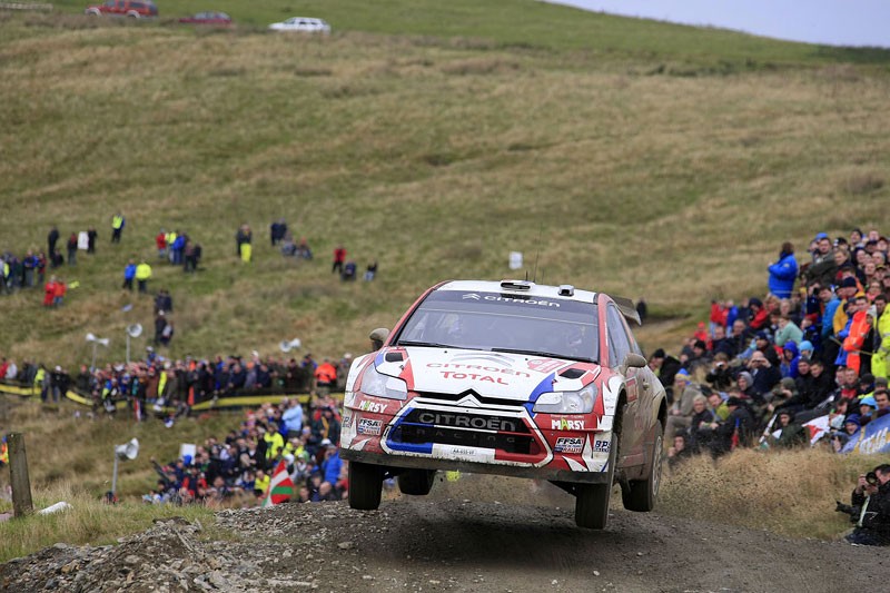 Rajd Wielkiej Brytanii 2009: mistrz świata Loeb w akcji - fotogaleria Rallyworld©Willy Weyens
