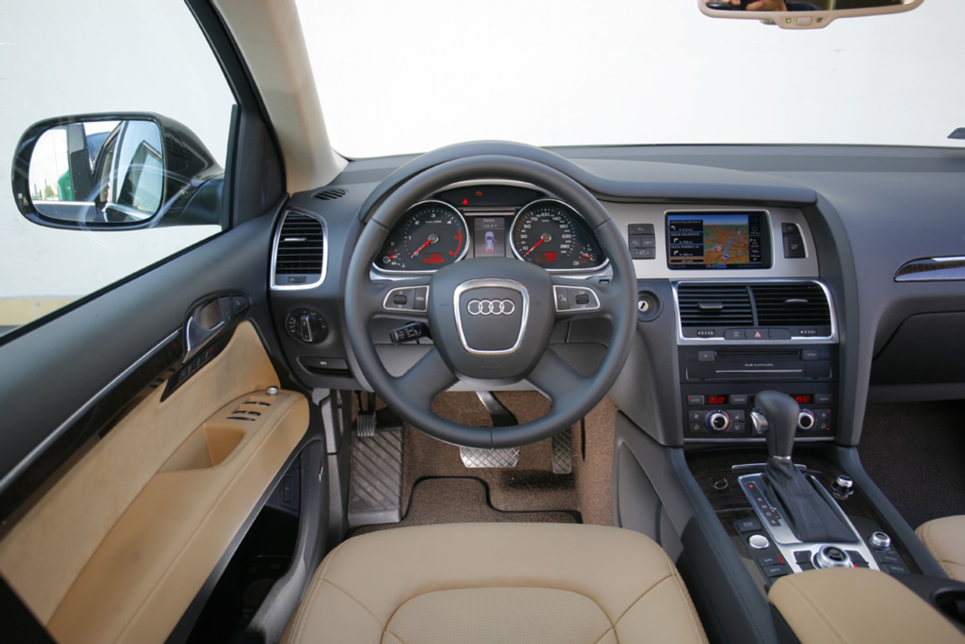 Audi Q7 - Stabilny niczym okręt