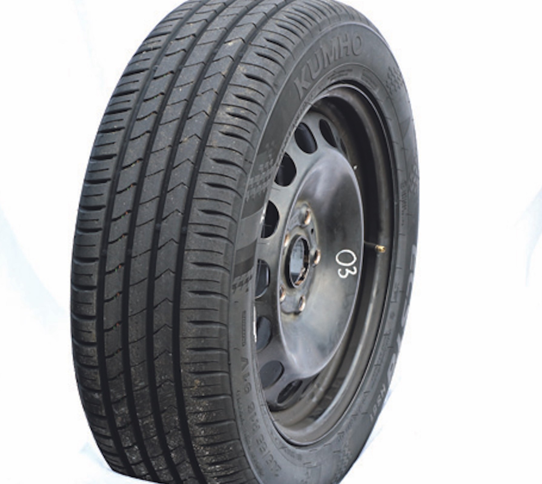 1. Miejsce, ocena wzorowa: Kumho Ecsta HS51