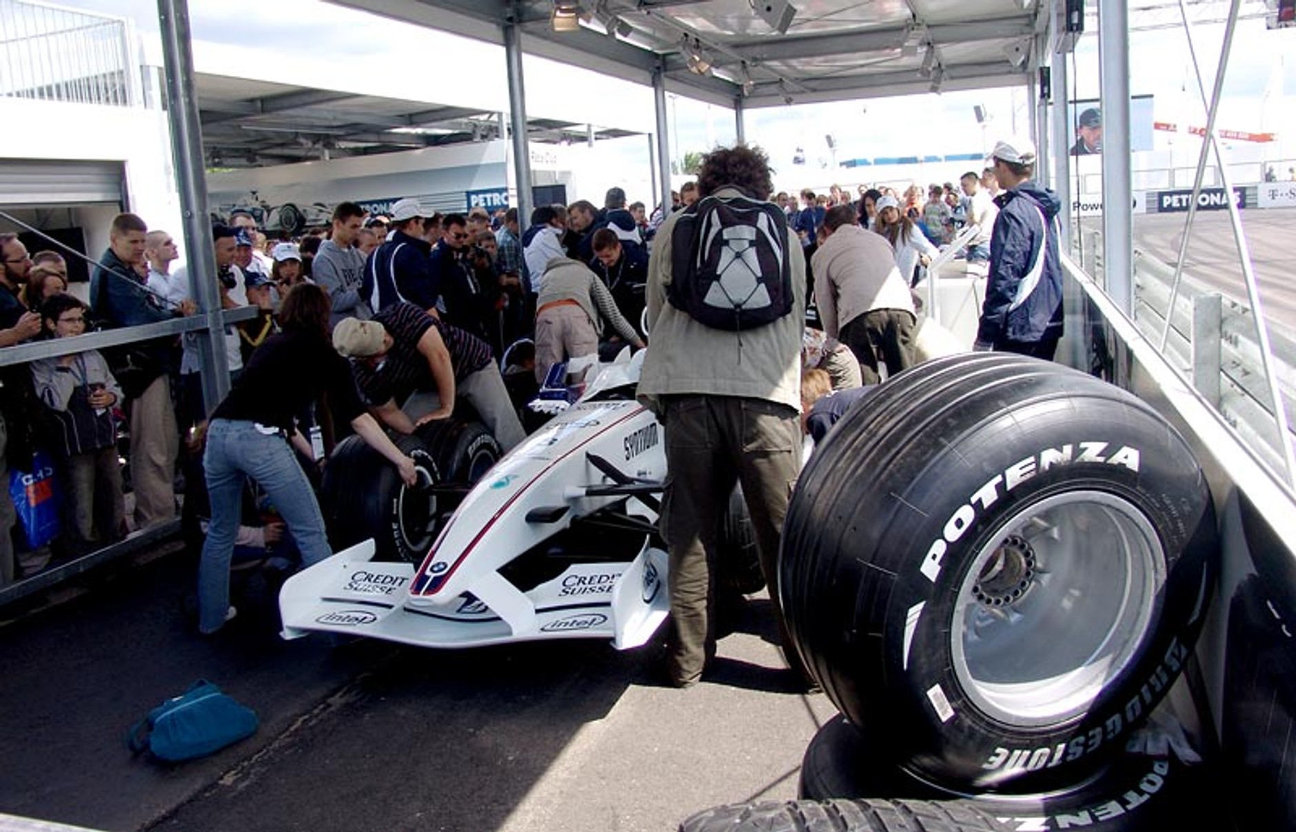 BMW Sauber F1 Pit Lane Park: Kubica - na największy sukces jeszcze czekam!