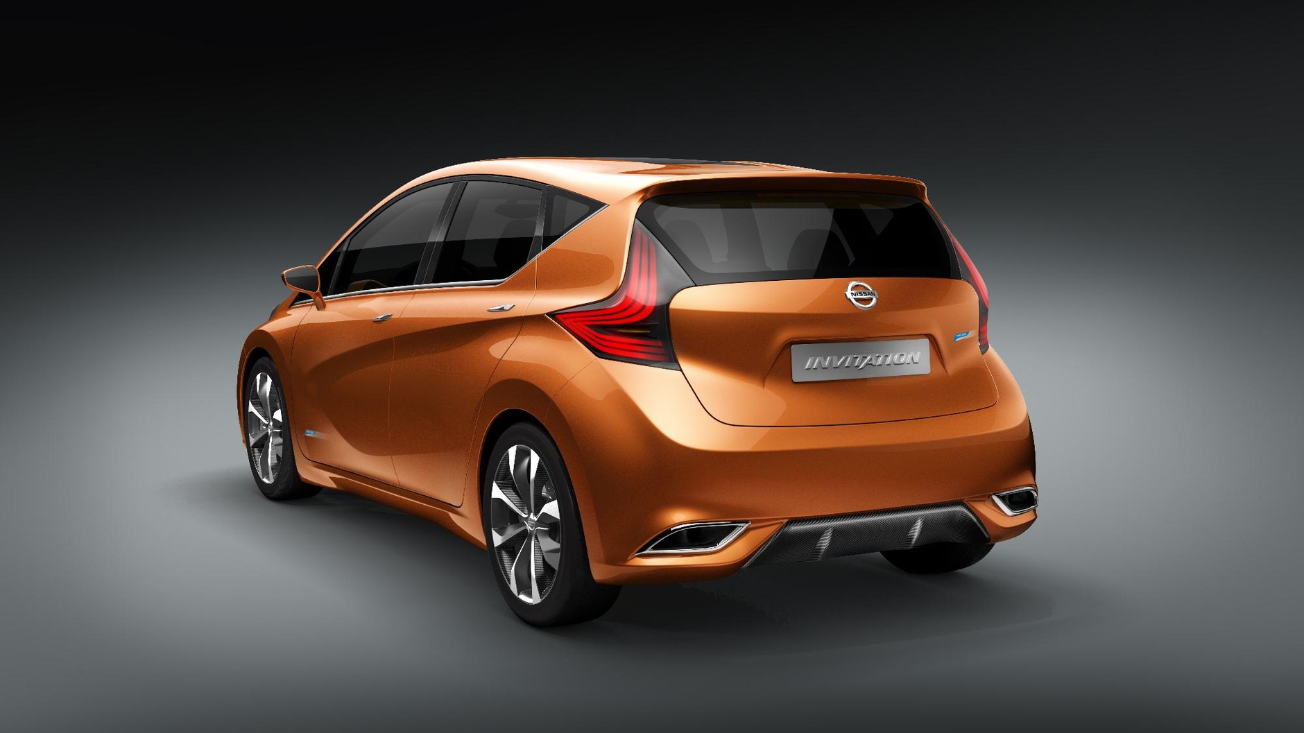 Nissan Invitation: zaproszenie do segmentu B