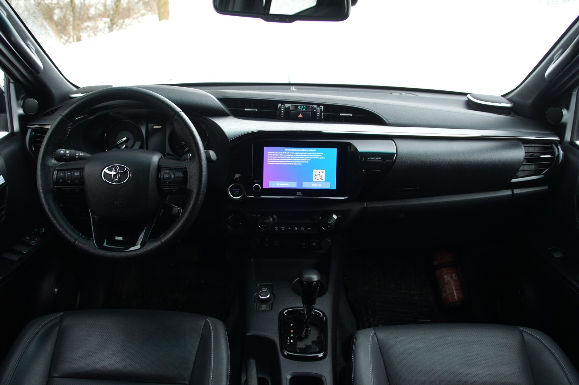 Toyota Hilux 2.8 D-4D MHEV Invincible