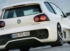 Oto nieco zapomniany Über-Golf GTI: silnik W12, moc 650 KM i napęd na tył