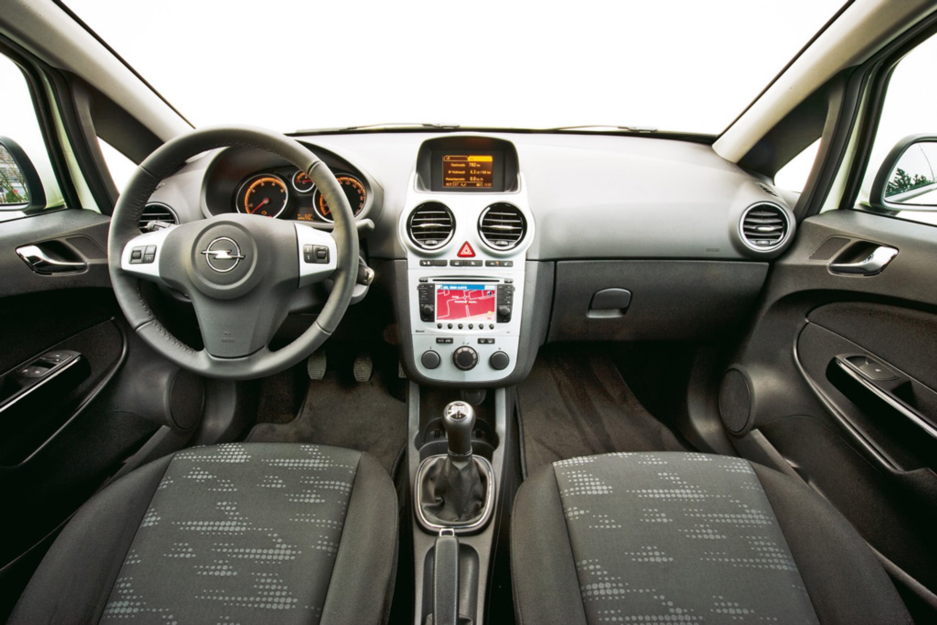 Opel Corsa: ładniejsza i oszczędniejsza