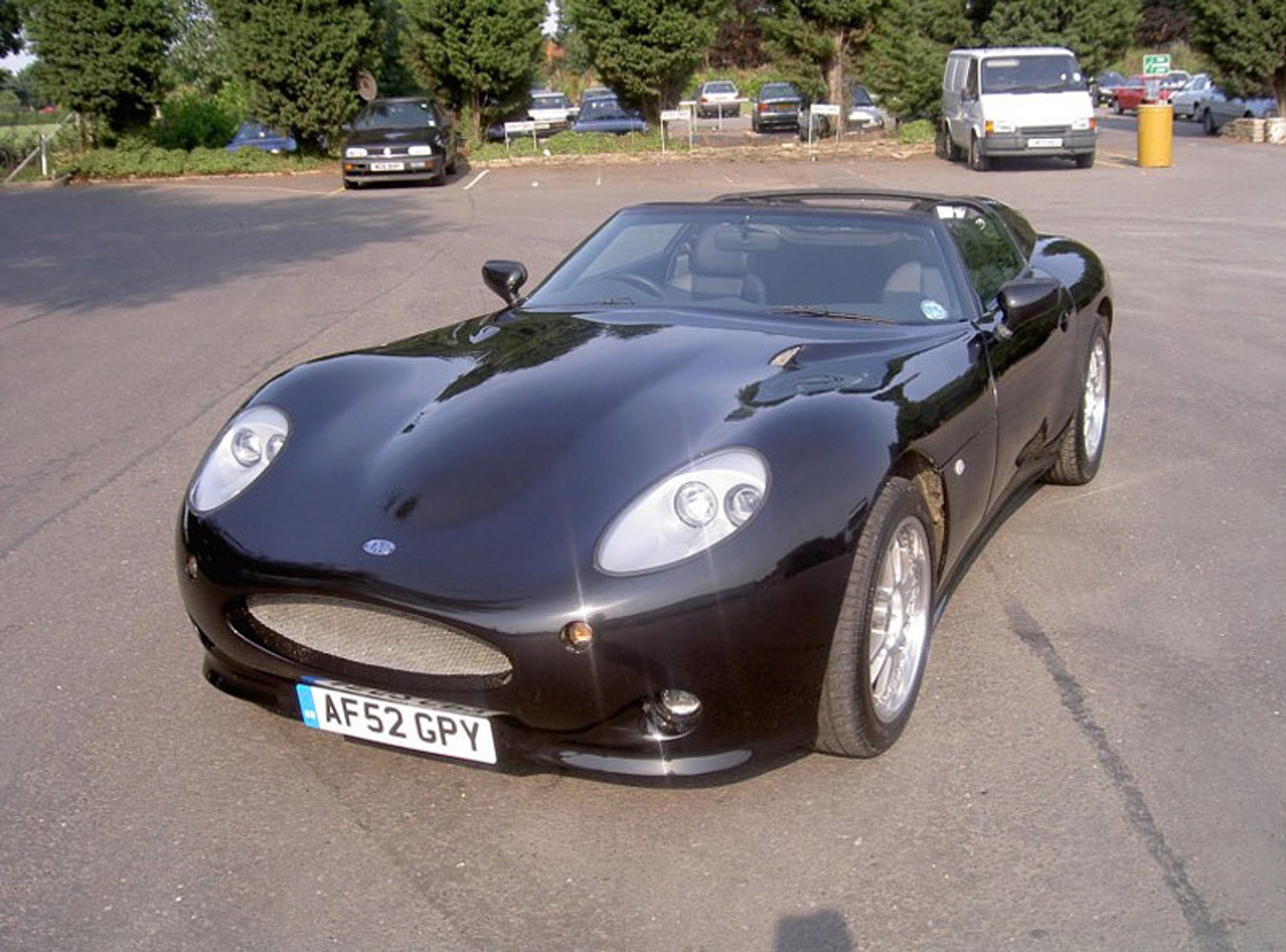 Ronart Lighting: szybki Brytyjczyk z amerykańskim sercem