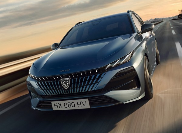 Peugeot 308 poddany liftingowi. Francuzi stawiają na świeży wygląd
