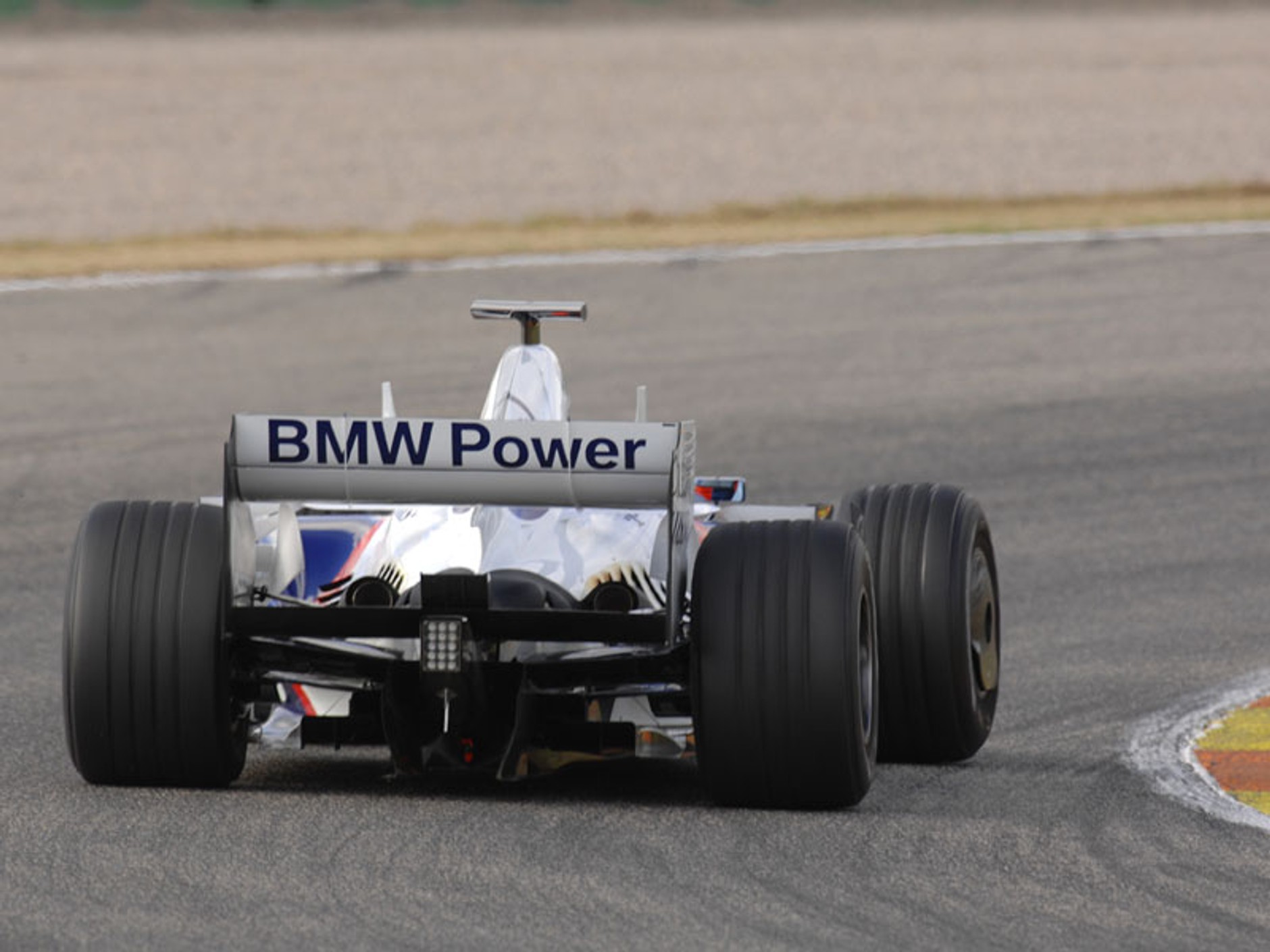 Formuła 1: Fernando Alonso pokazał klasę w Jerez (fotogaleria z testów)