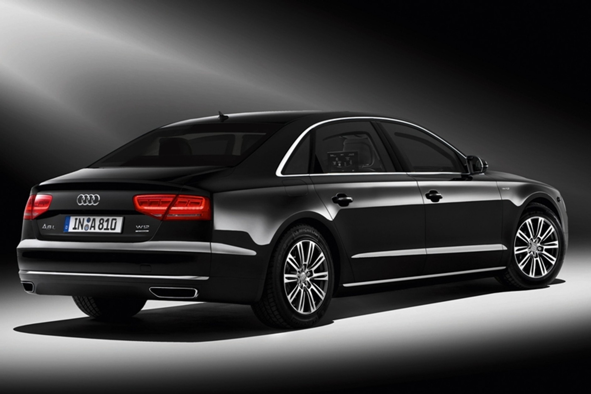 Audi A8 Security – w sam raz dla tych, którzy nie mają przyjaciół