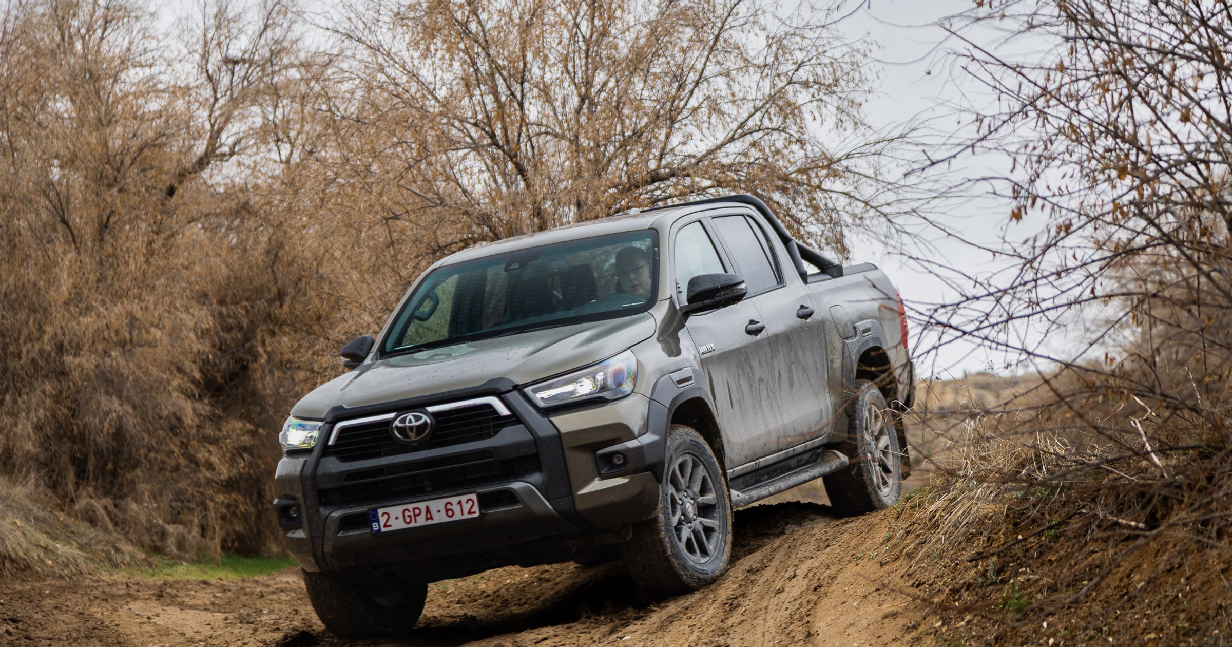 Toyota Hilux MHEV