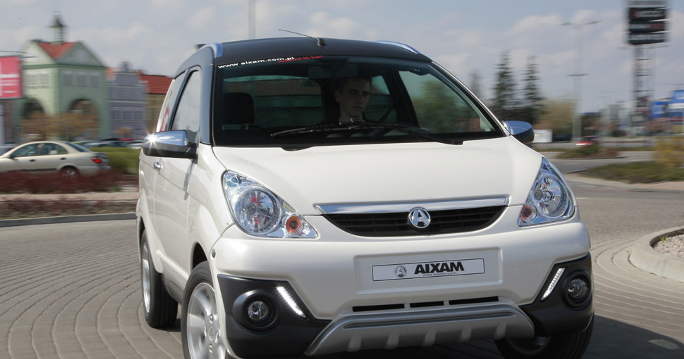 Aixam GTR Crossover: auto dla nieletnich kierowców 