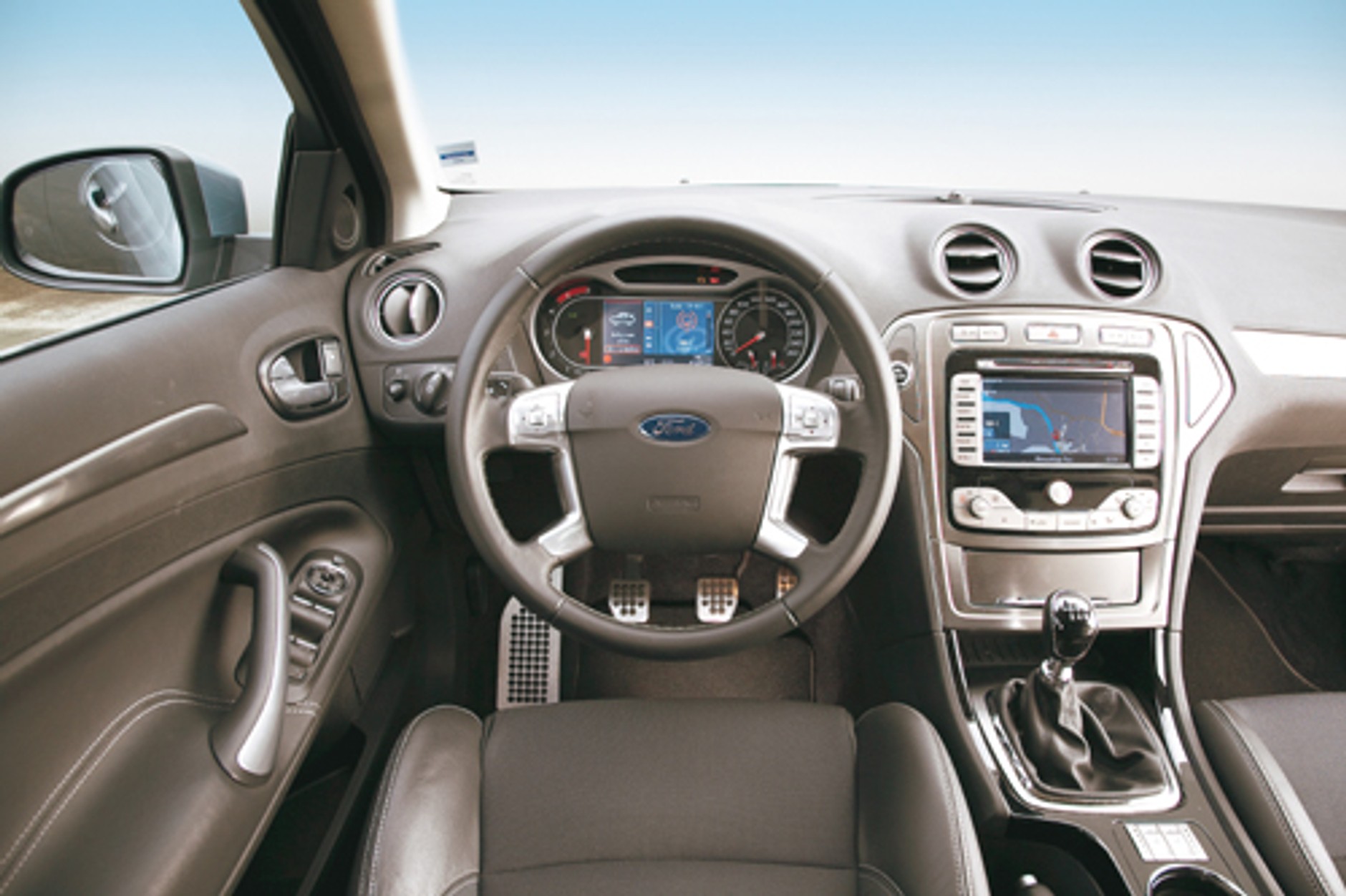 Citroen C5 kontra Audi A4 i Ford Mondeo - Citroen wraca do gry!