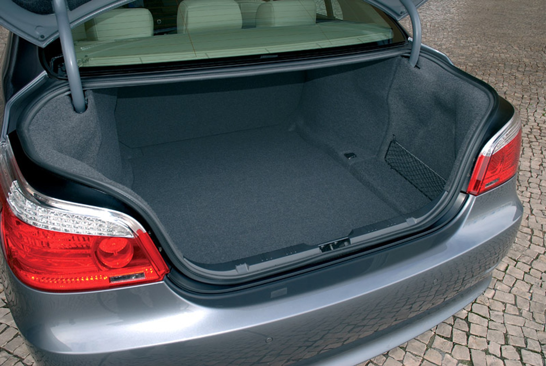 BMW: 5 mln pięciu generacji serii 5