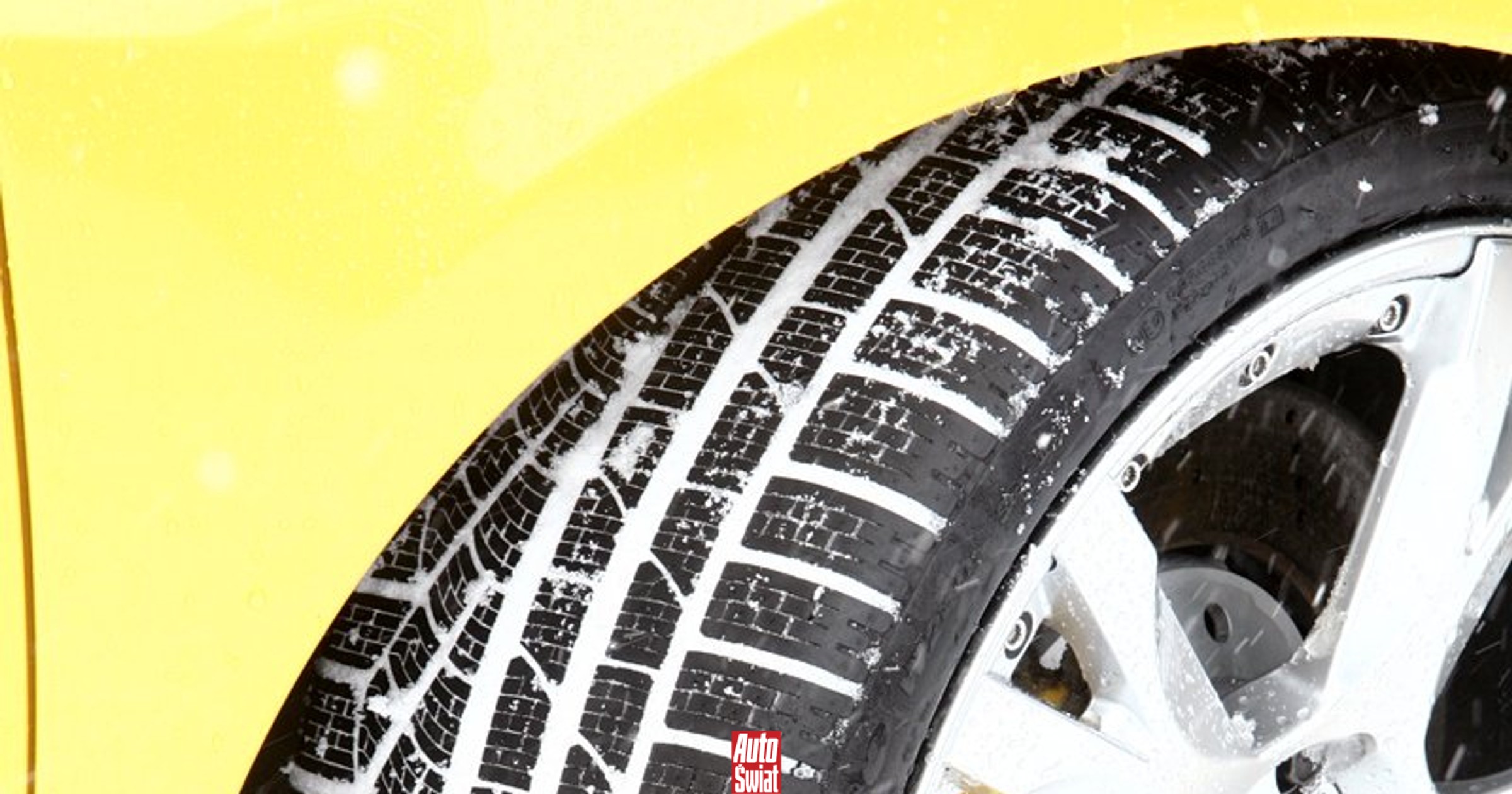 Opony całoroczne nie zawsze wystarczą w Europie. Kluczowy symbol 3PMSF