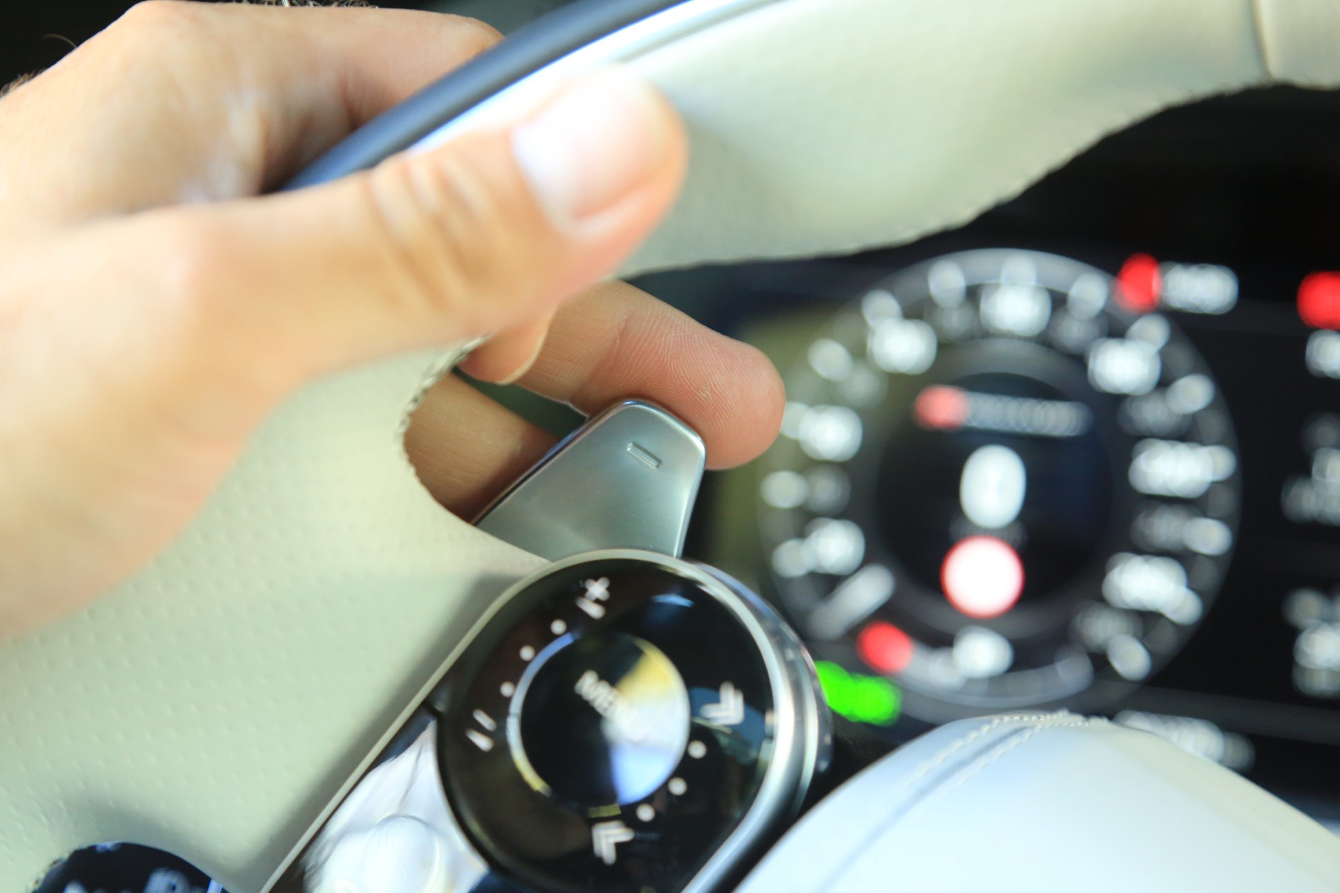 Range Rover Velar 3.0 Si6 First Edition