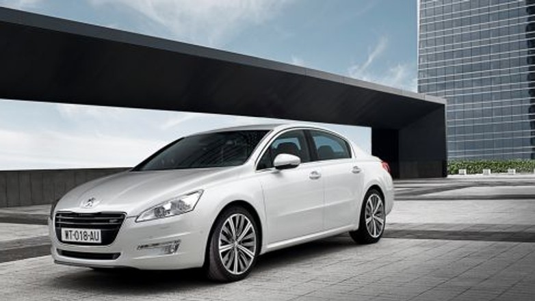 Sprzedaż koncernu PSA o 13 proc. w górę