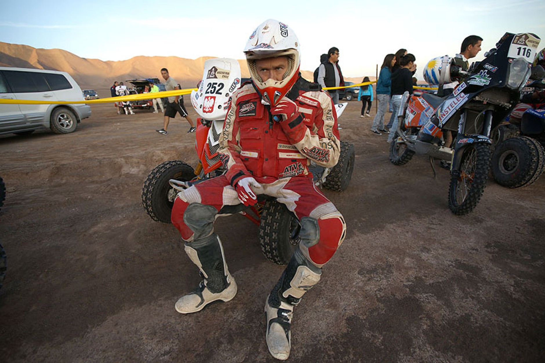 Rajd Dakar 2010: Przygoński goni najlepszych, pech Hołowczyca (9. etap na żywo, wyniki, foto)