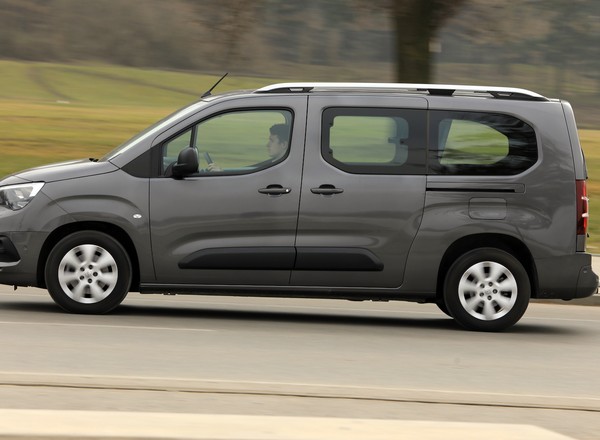Opel Combo Cargo XL 1.5 Diesel – dla ekip pracujących